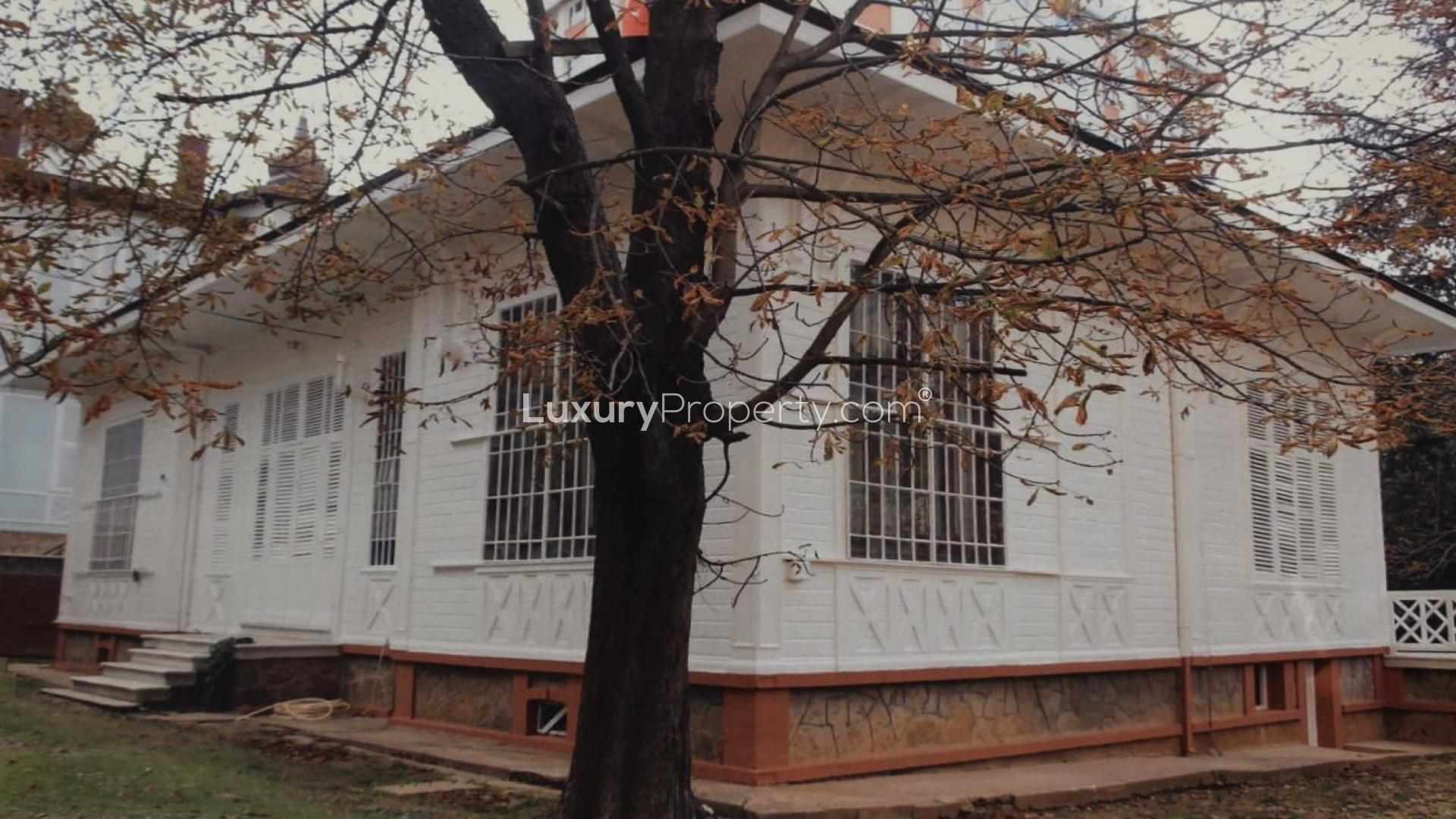 Imperial Ottoman 4-Bedroom Mansion for Sale at Kozyatagi in Istanbul